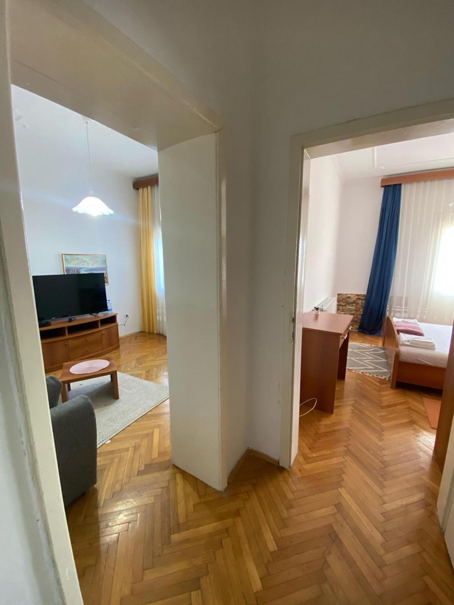 Hotel Vlasina - Vlasinsko Jezero ヴラシナ・リド 部屋 写真